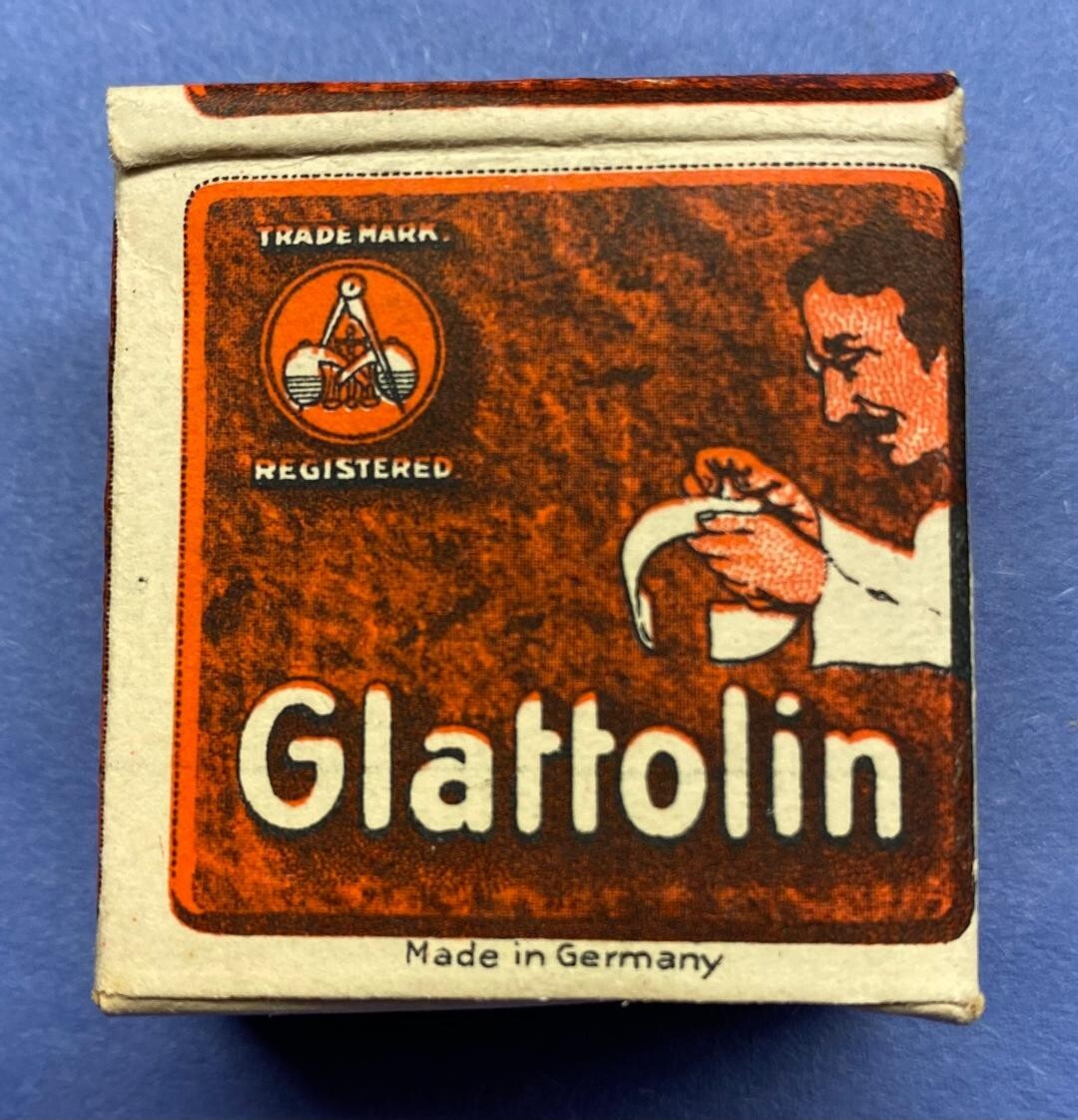 VINTAGE GLATTOLIN COLLAR WAX COUNTERTOP DISPLAY/SALES BOX GERMANY CA. 1910’S