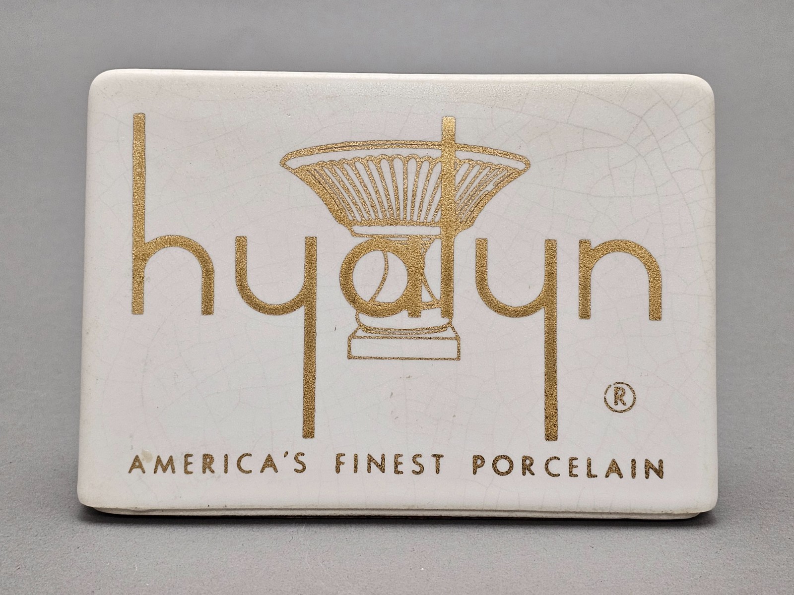 Hyalyn Porcelain Point of Sale Display