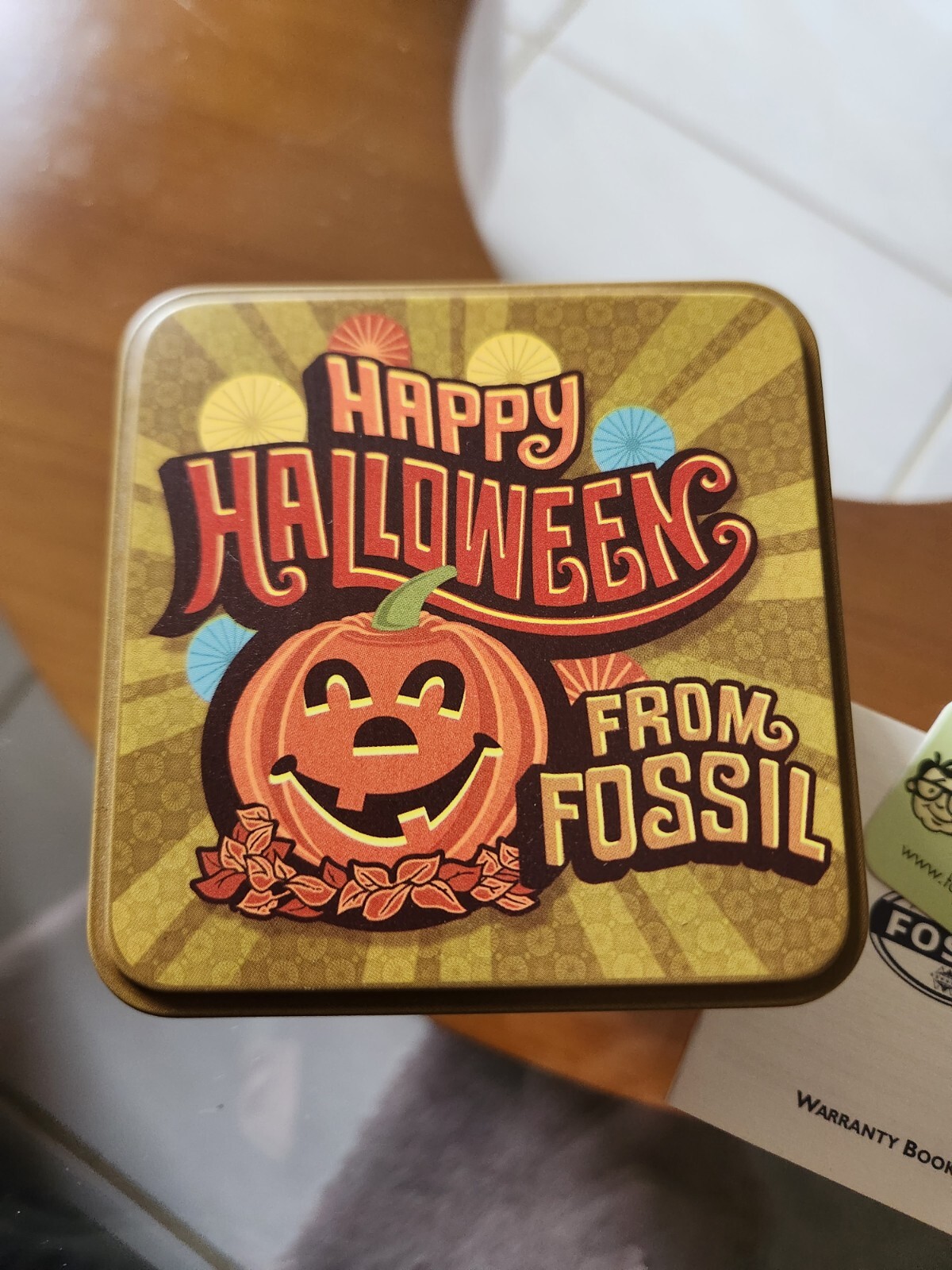 VINTAGE FOSSIL HALLOWEEN WATCH TIN FROM 90s RARE NEVER USED GREAT DISPLAY ITEM