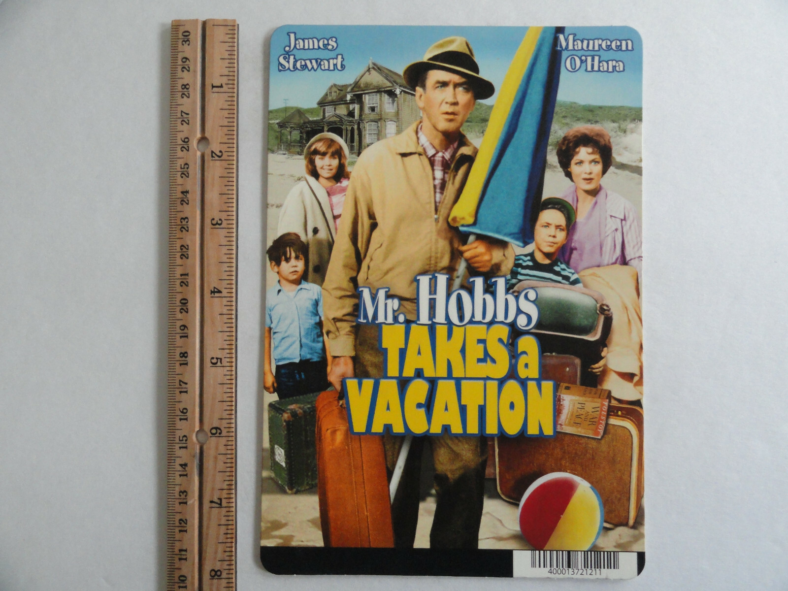 MR. HOBBS TAKES A VACATION – BLOCKBUSTER VIDEO BACKER CARD 5″X8″ NO MOVIE
