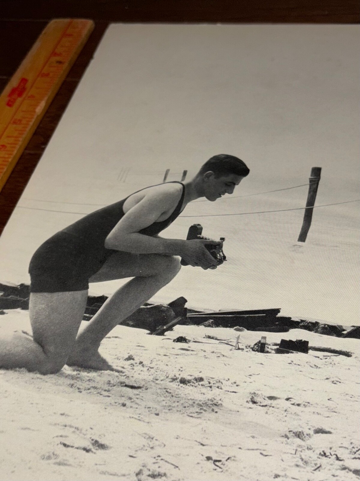 Vintage 60s KODAK Camera SWIMSUIT Man Woman BEACH Ad STORE DISPLAY Lg SIGN 16×20