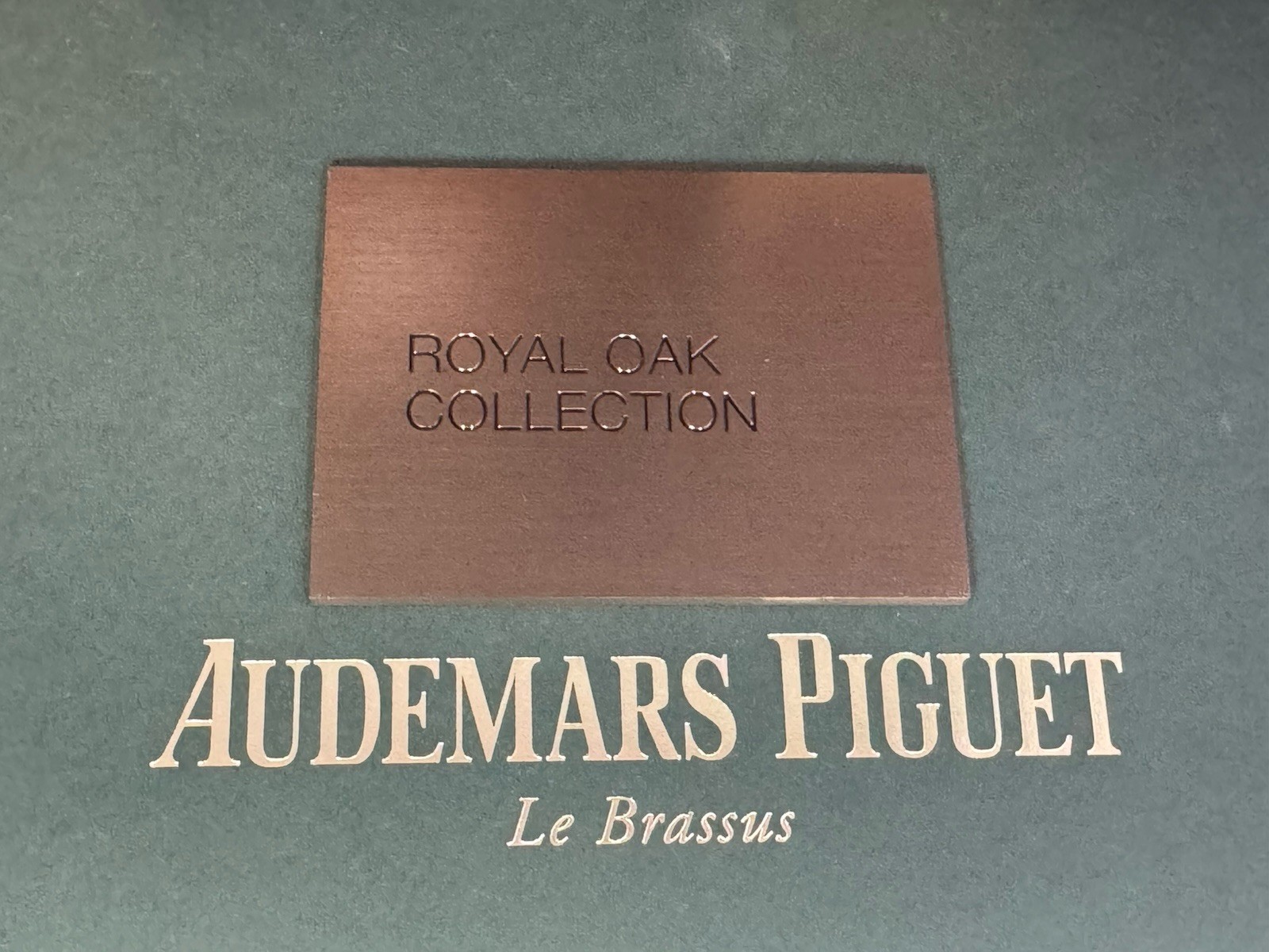100% OEM AUDEMARS PIGUET Brass Boutique Display Sign 4.5” x 3.5” RARE & NEW