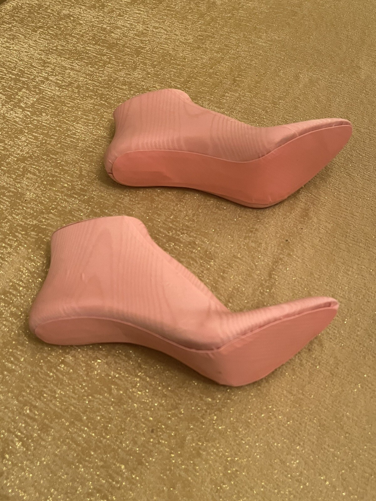 RARE Gucci Store Display Feet Used In Store set of 2 Pink