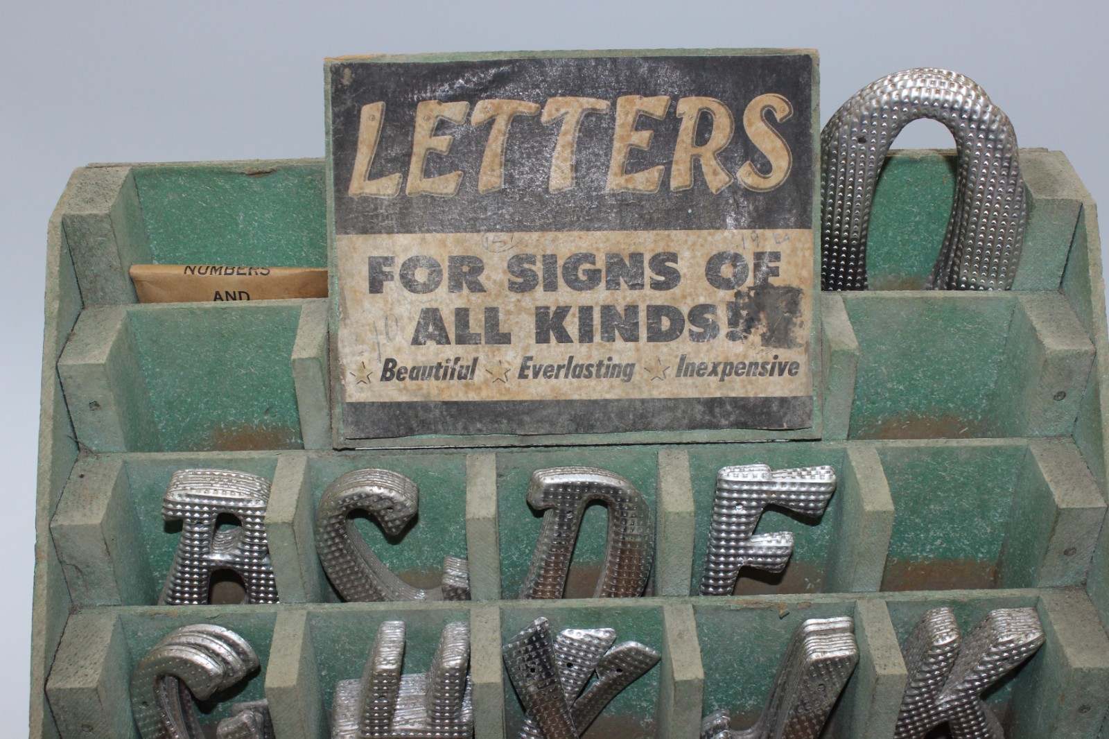 Macklanburg Duncan Co Hardware Store Letters Display Counter Top Display