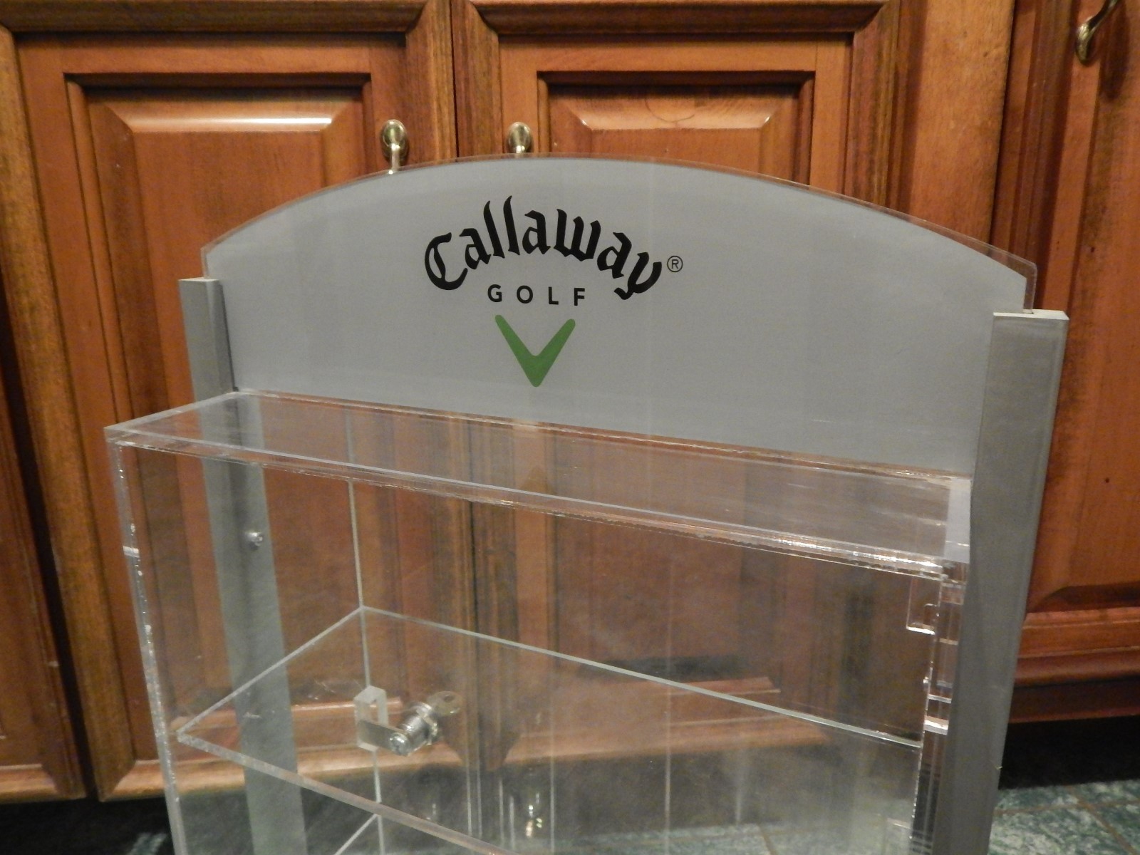 Callaway Golf ~ [15” x 21” x 6.5”] COUNTERTOP DISPLAY CABINET w/ KEY Ltd Rare