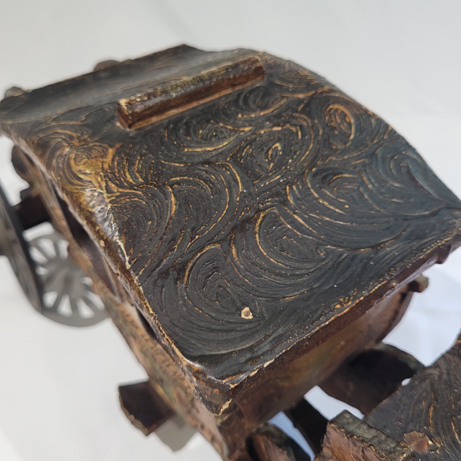 RARE ANTIQUE 1800’S WOOD TOY-ROYAL VICTORIAN CARRIAGE-METAL WHEELS – BEAUTIFUL!!