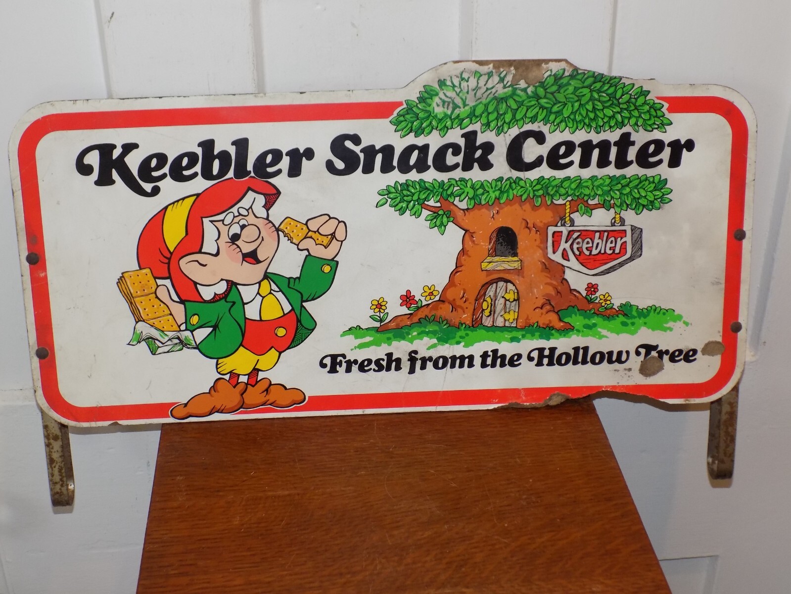 Vintage Keebler Snack Center Store Display Topper