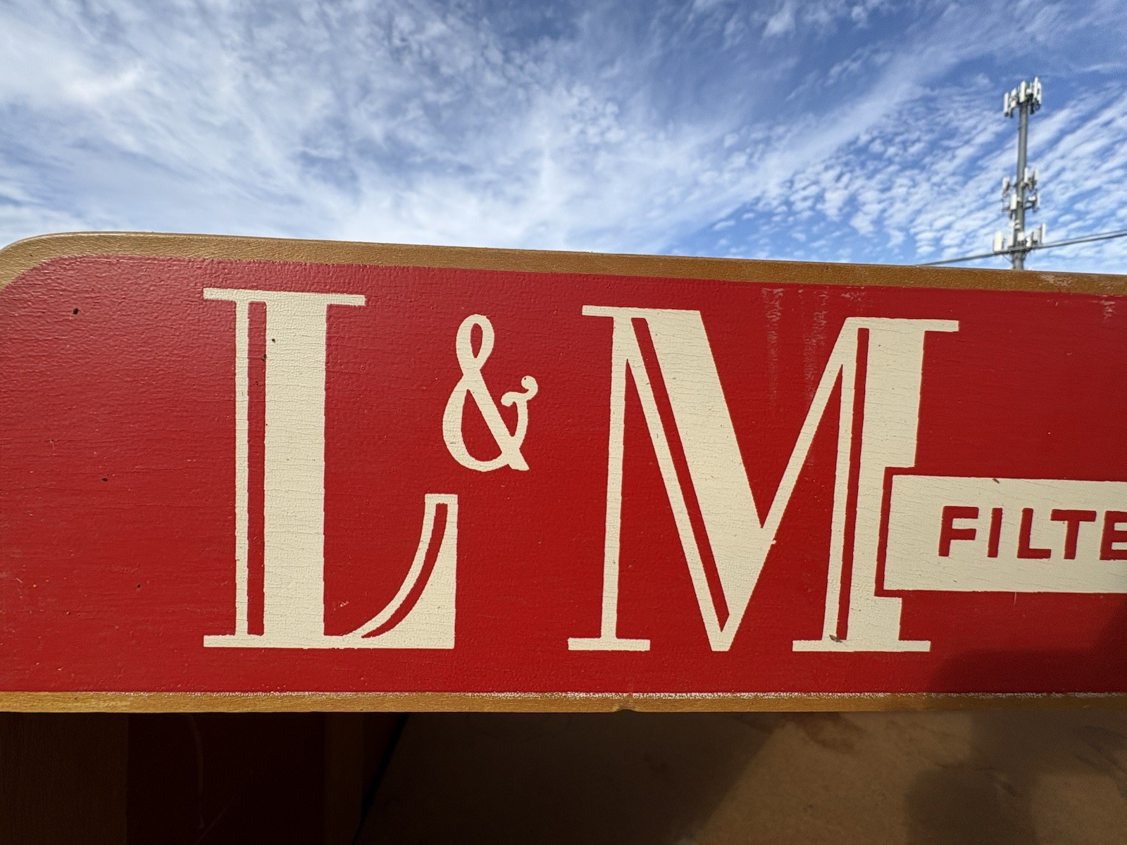 VINTAGE CHESTERFIELD LM CIGARETTE ADVERTISING STORE DISPLAY RETRO SHELVING WOOD
