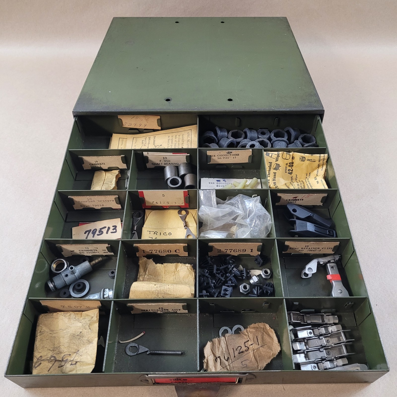 TRICO WIPER DISPLAY SERVICE PARTS 2 DRAWER CABINET COUNTERTOP ADVERTISEMENT