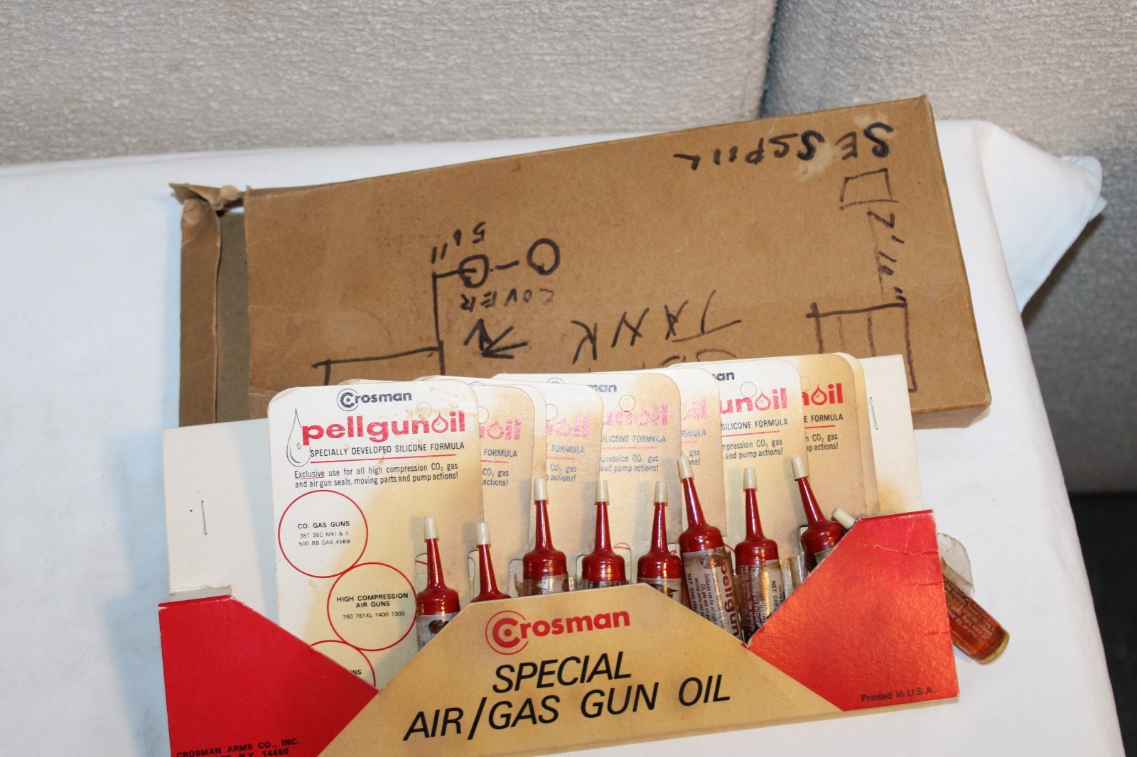 Vintage Crosman Pellet Gun Oil Store Display & Home Shooting Advertising Coleman