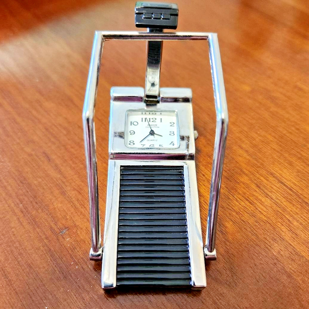 Vintage BEYOND America Store Display Miniature Treadmill Watch Made In Japan