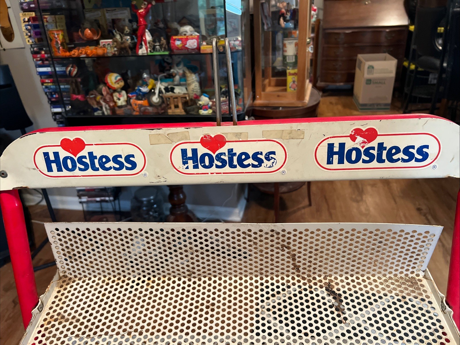VINTAGE HOSTESS TWINKIE DISPLAY RACK FOR STORE, ALL METAL WITH 4 SHELVES
