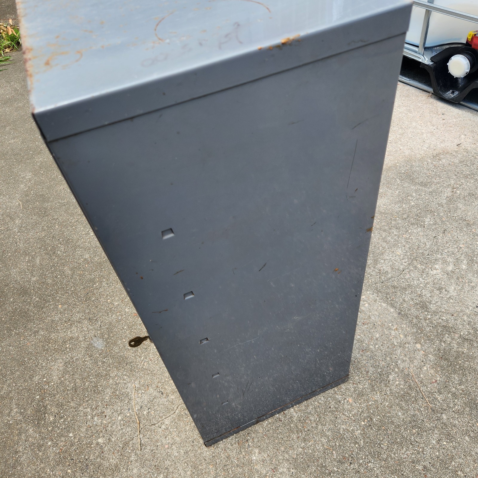 VTG Cooper Bussmann Spare Fuse Cabinet SFC-FUSE-CAB 30×24 USA! VGUC!