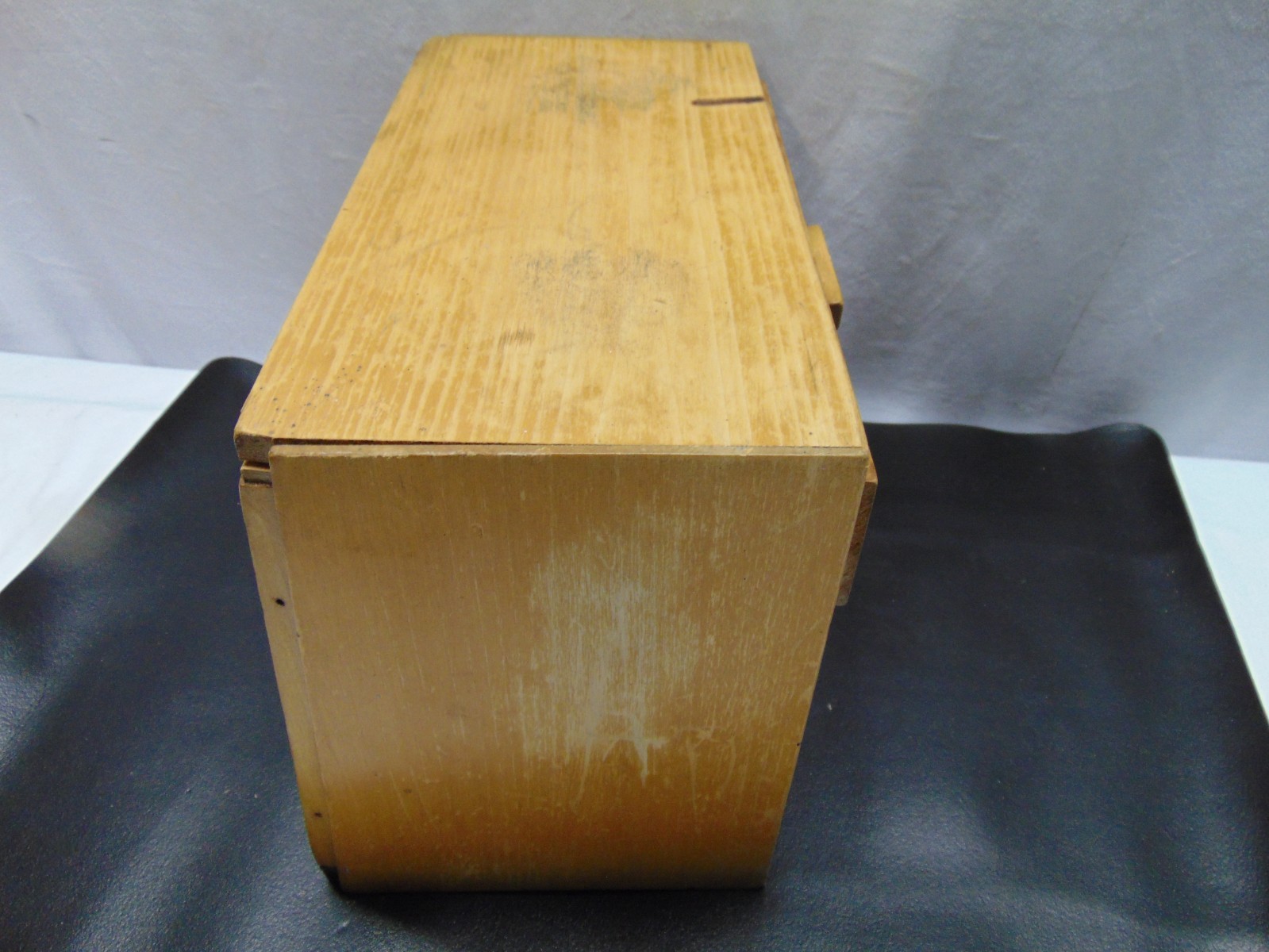 Vintage La Cross Nail Supply Store Display wooden Box 4 shelfs 8″ x 6.5″ x 11″