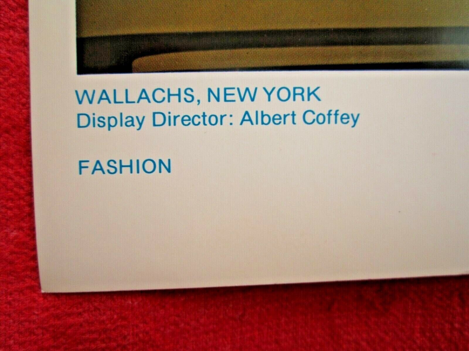 1976 WALLACHS, NY STORE WINDOW DISPLAY MEN’S WOMEN’S PHOTOGRAPH PRINT #426