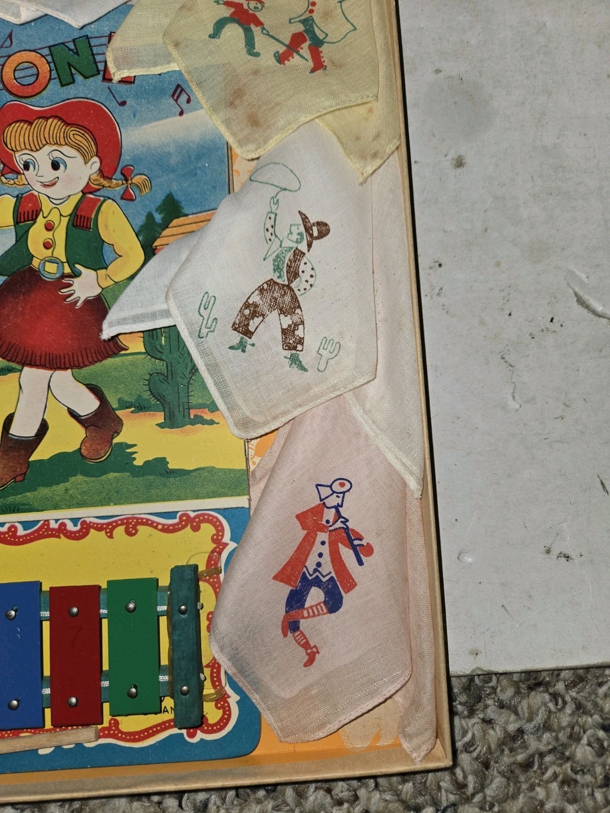 Vintage 40s/50s Salesman Sample Toys,Box,Xylophone,Handkerchiefs,TN Nomura Japan