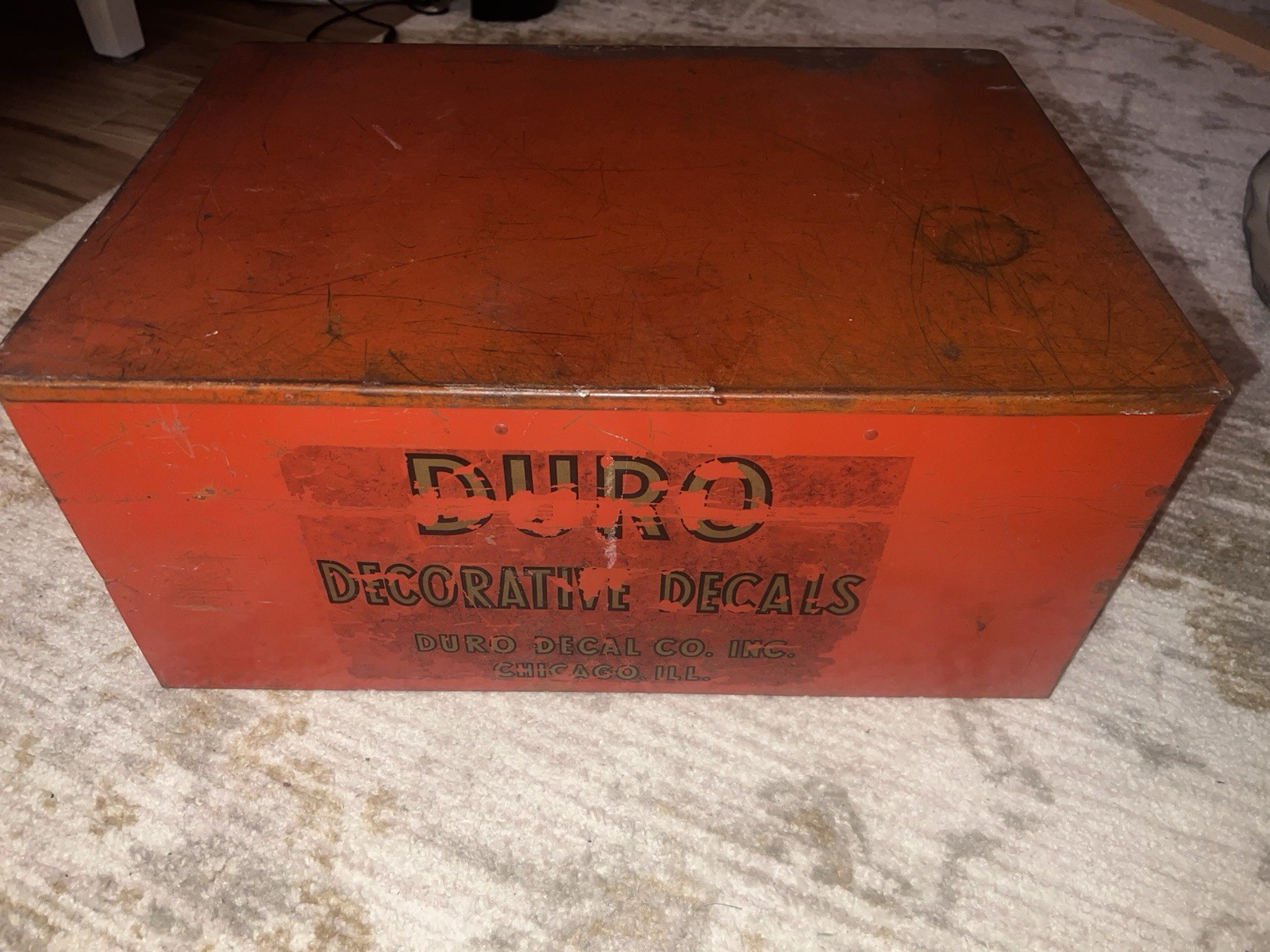 Vintage 1950’s Red Duro Decorative Labels Box Store Display Metal Americana