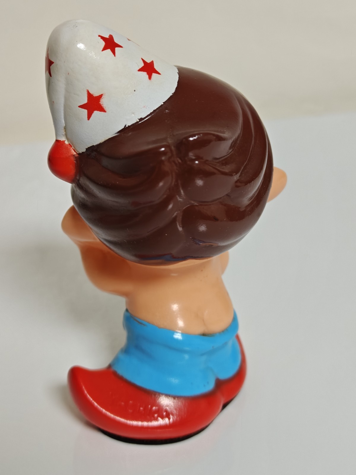 Ult. Rare Yashica Dealer Display Figurine 4″ Yashica Sailor Boy with Electro 35