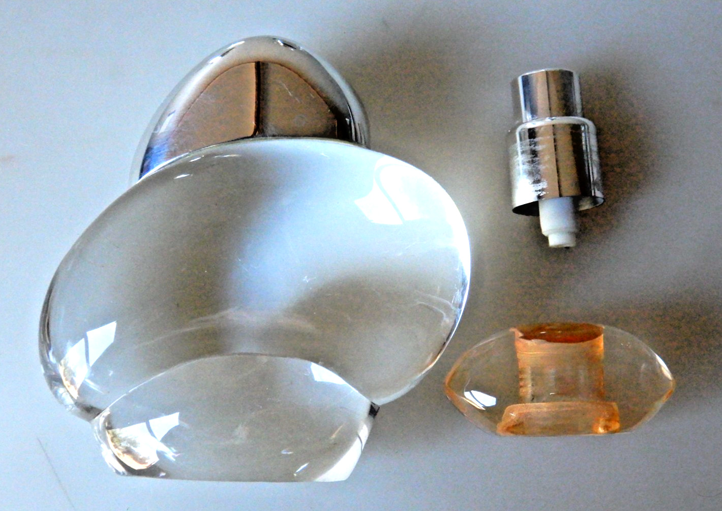 Ici Perfume Store Displays SET OF 3 Empty Display Bottles (Spray) 3 1/2 – 4″ T
