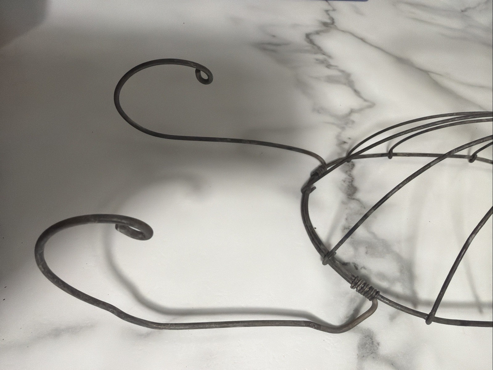 Vintage Antique Wire Hat Wig Stand Wall Holder malleable Rack MCM Pinup Vanity