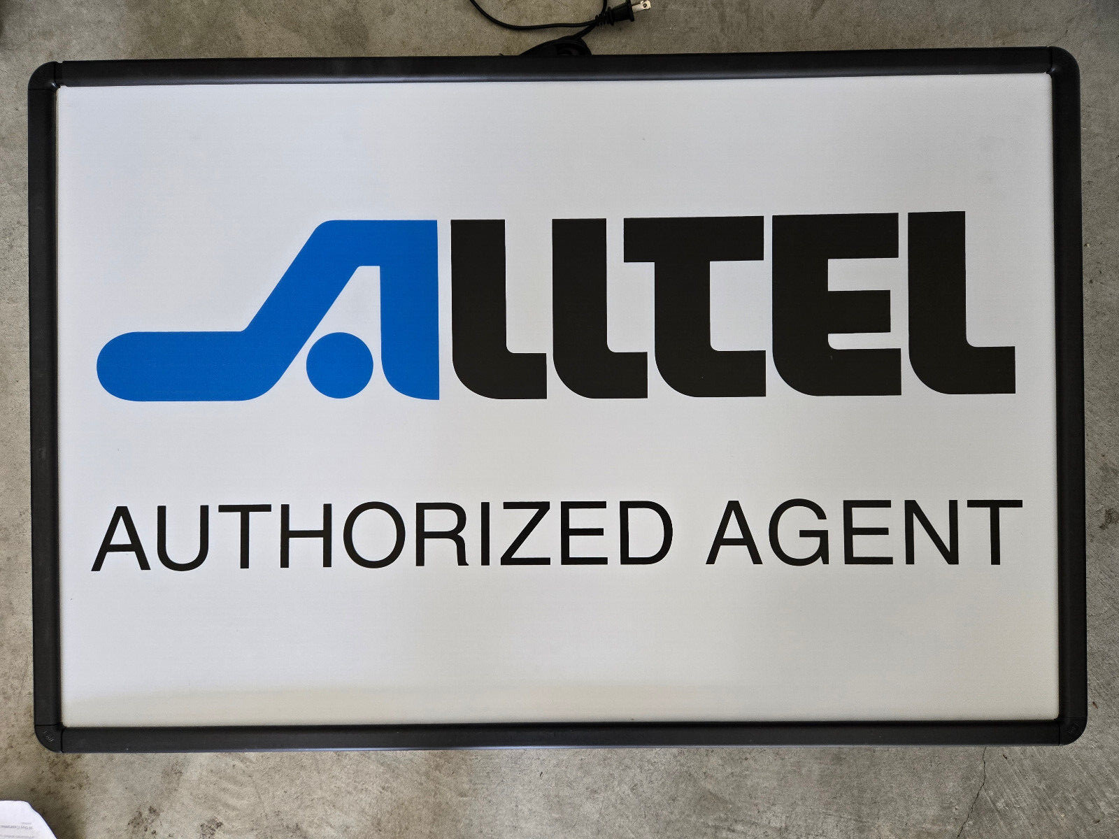 Alltel Light Up Display Sign 36″ X 24″ X 4″ VINTAGE WORKING W/ HANGING HARDWARE