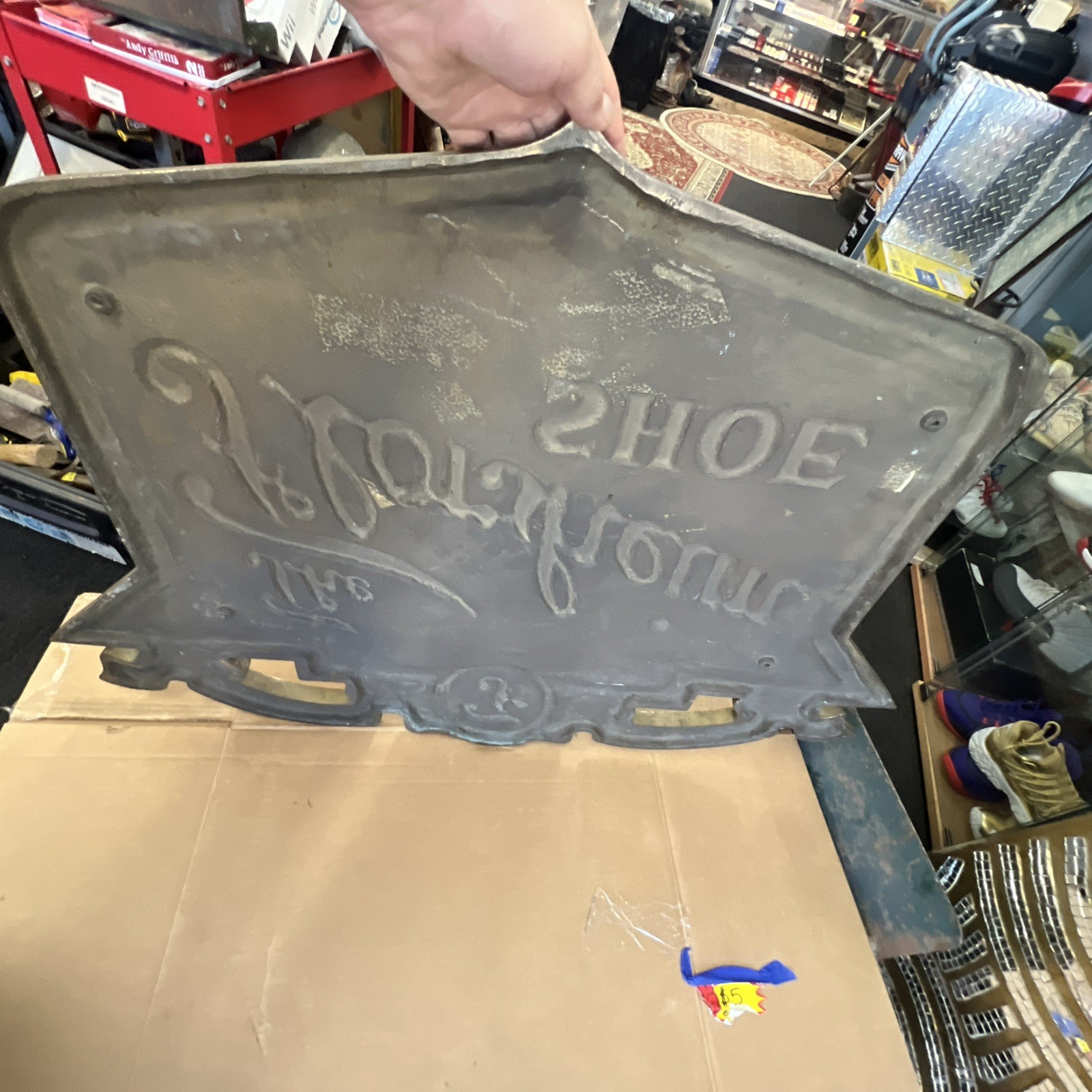 The FLORSHEIM SHOE Brass Department Store Display Advert Sign 94 LBS 41×291/2
