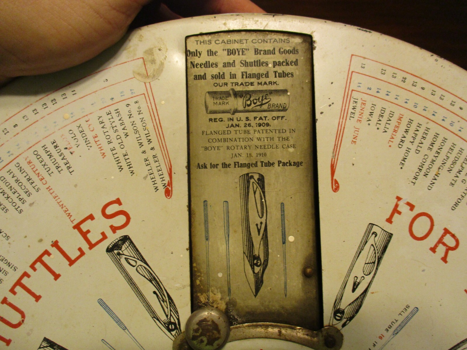 THE BOYE NEEDLE CO. NEEDLES AND SHUTTLES FOR YOUR MACHINE STORE DISPLAY ANTIQUE