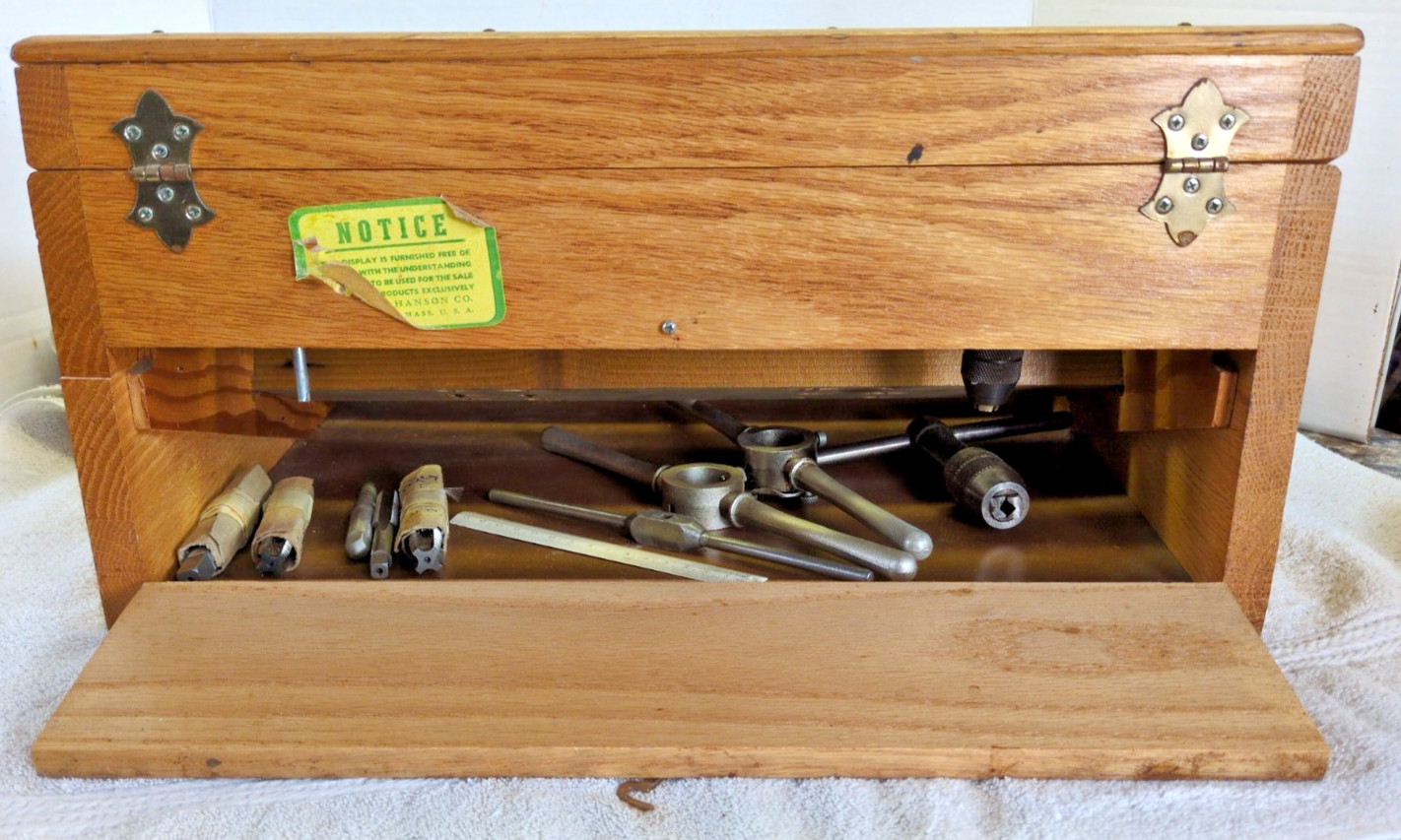 Vintage Henry L Hansen Tap And Die Tool Sales Display Case With Tap And Dies