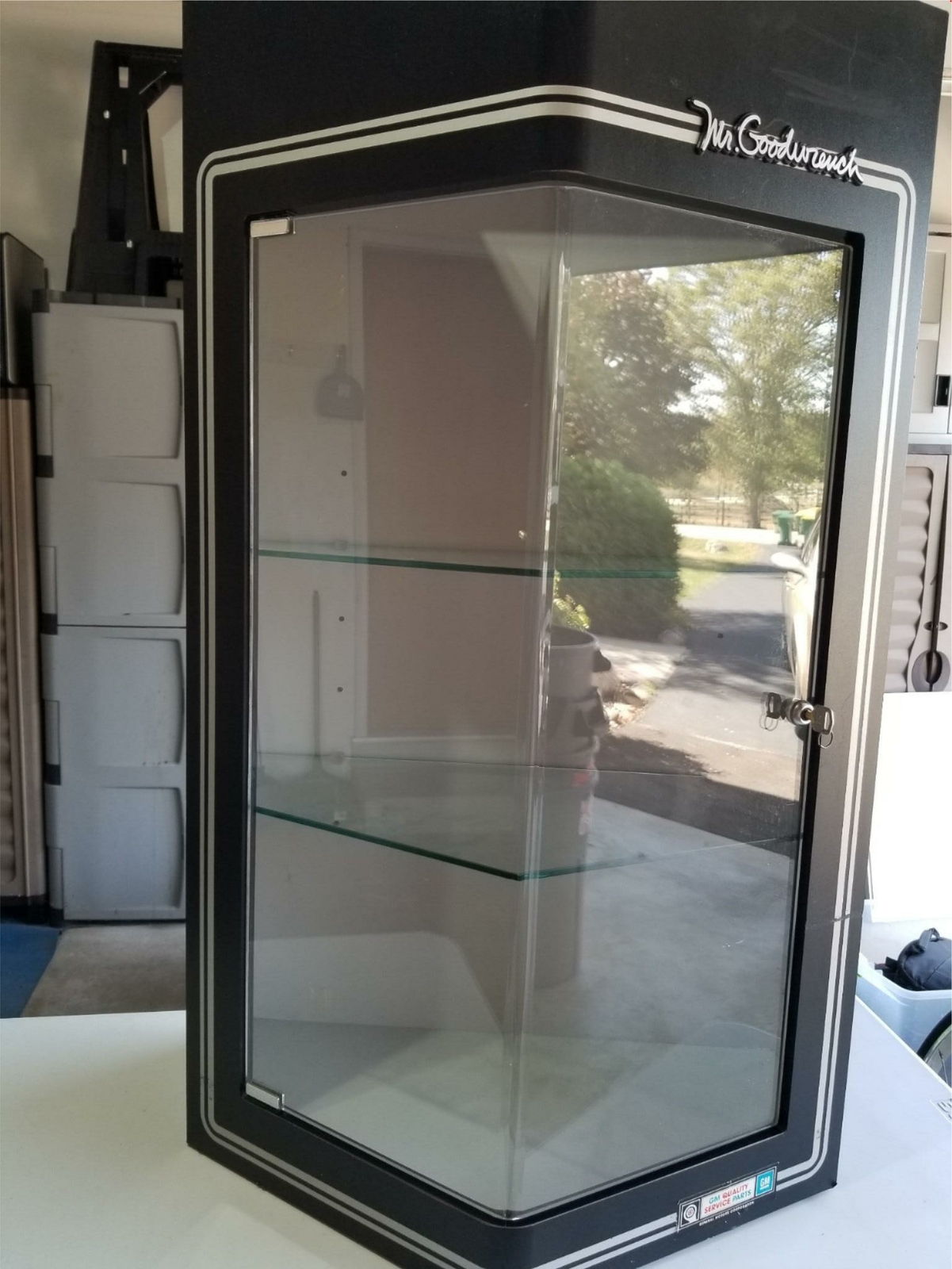 Vintage Mr. Goodwrench GM Shop Display Cabinet With Glass Shelves 40″ x 24″ x 18