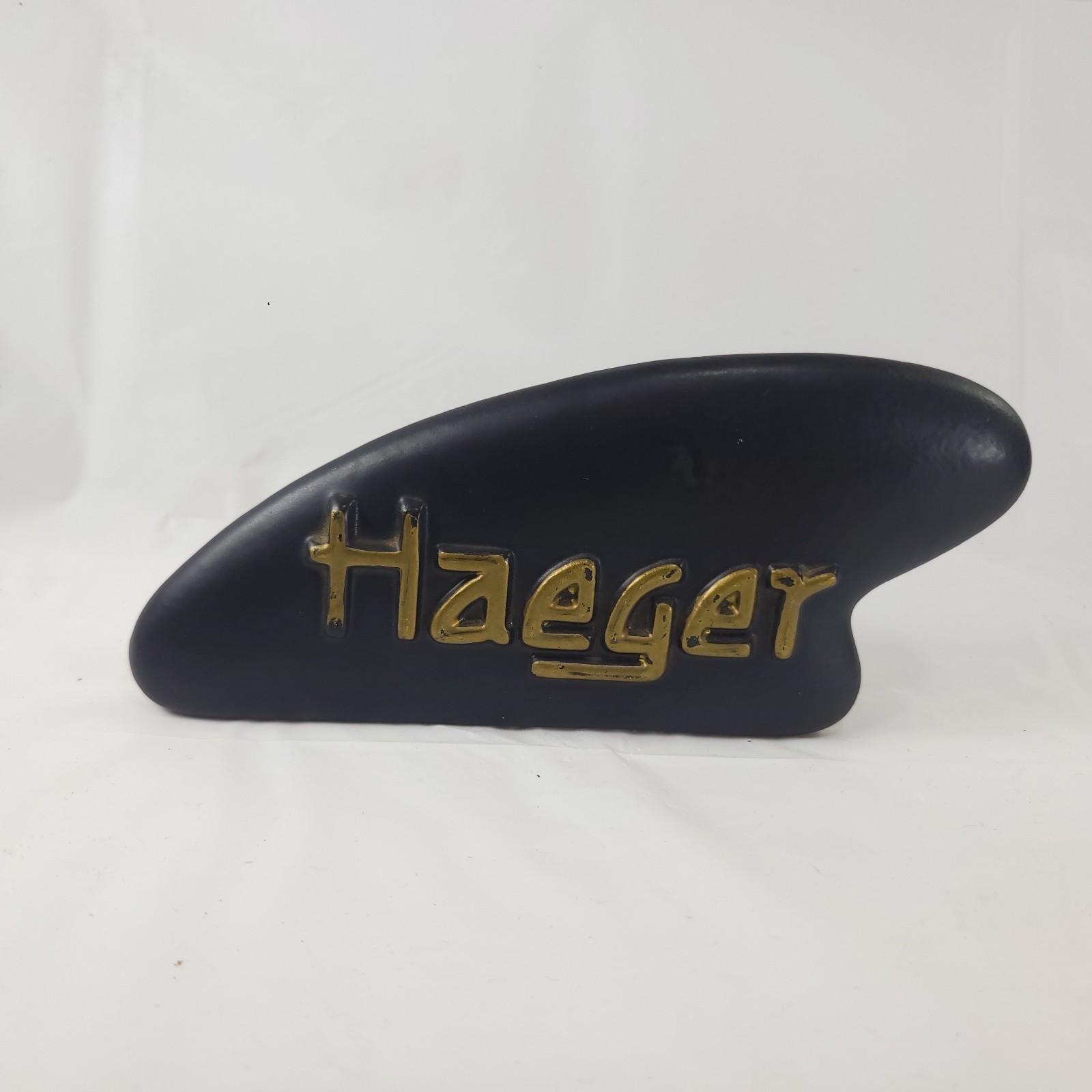 Vintage Royal Haeger Black Ceramic Logo Display Sign Store Counter Dealer Plaque