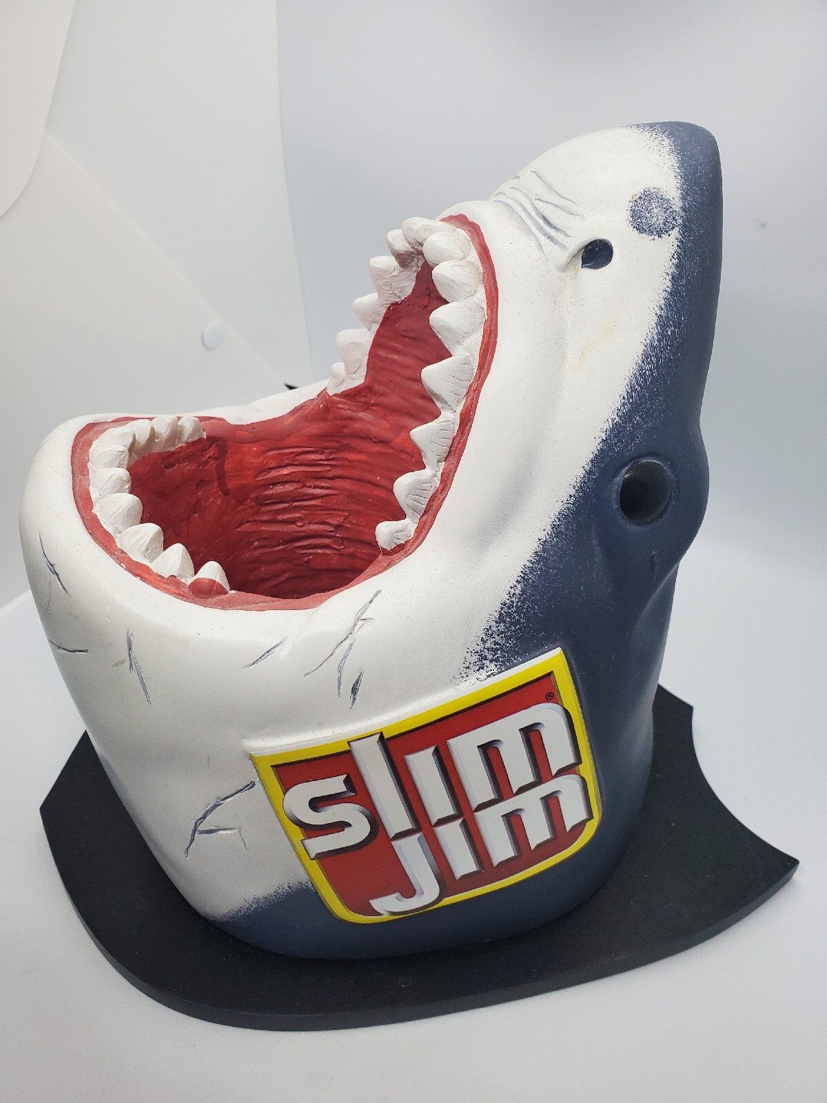 SLIM JIM Promotional Jaws Great White Shark Head Wall Mount Gas Station Display
