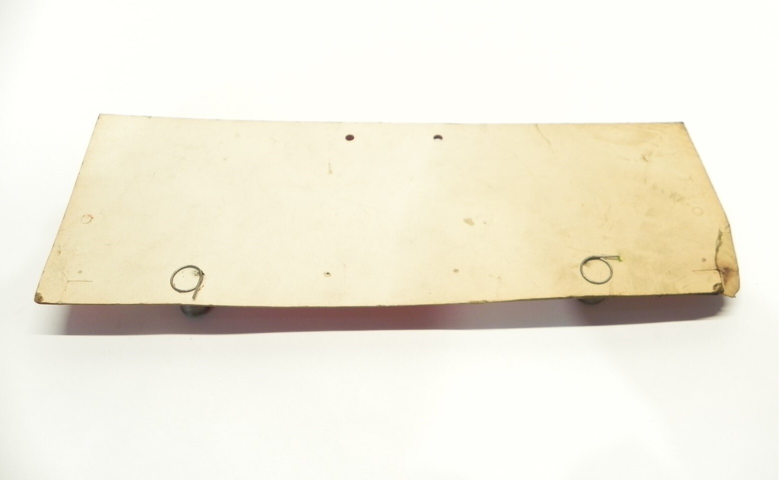 VINTAGE 1940’S CHAMOIS 100% OIL TANNED SPRING HOLDER CARDBOARD DISPLAY 17″x6″
