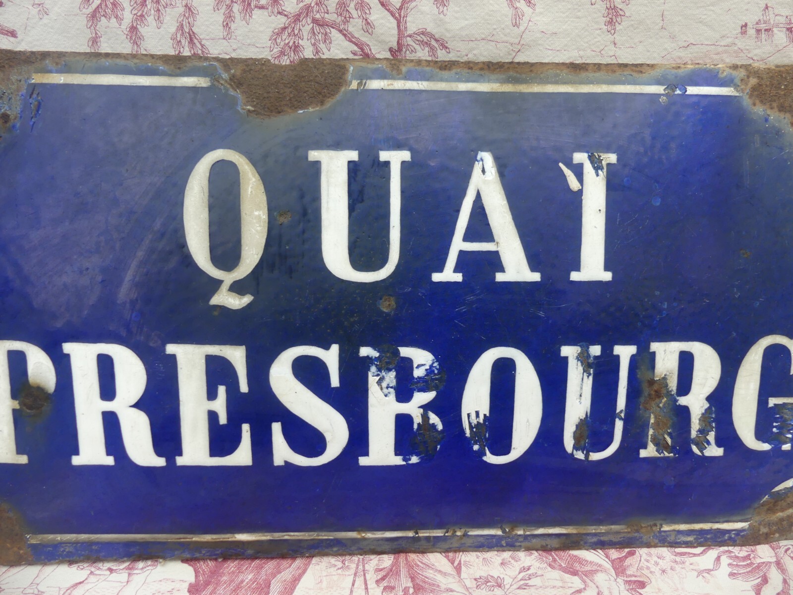 Old enamelled street sign PRESBURG DOCK Pontivy damaged see photos 25X45