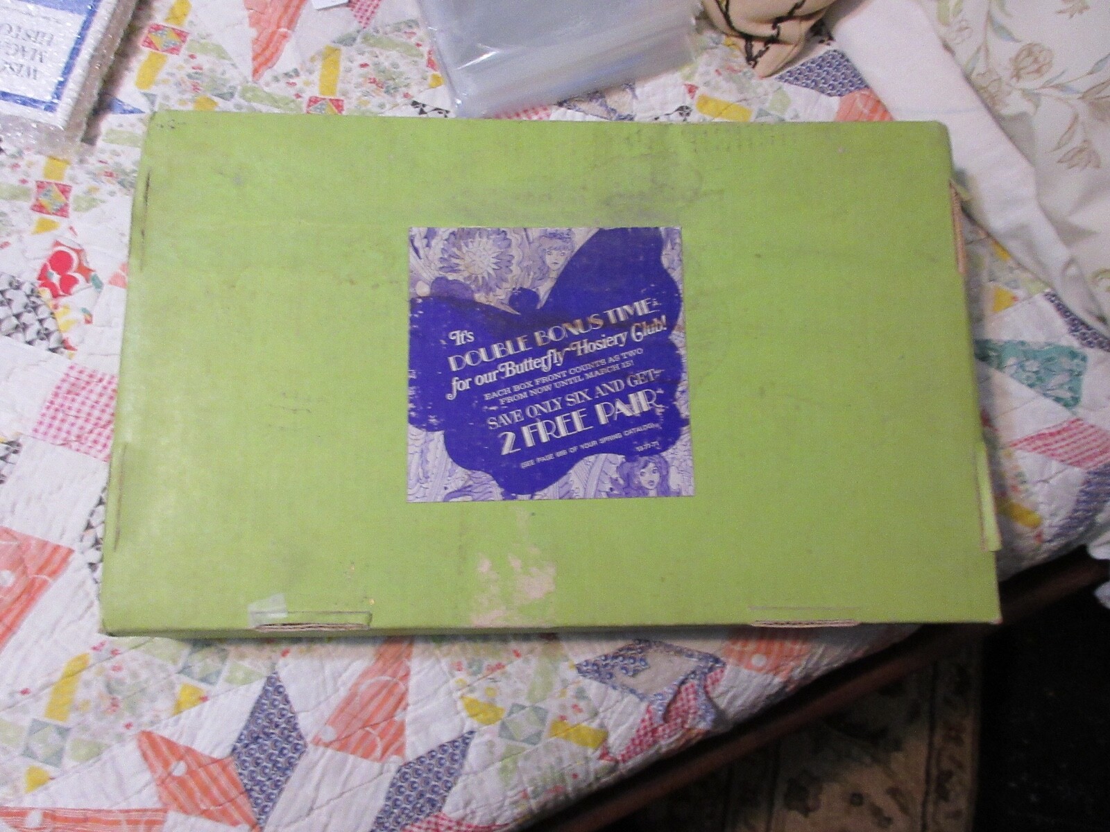 Vintage JEWEL Store Counter Display Box Salesman1950s CHILDRENS CLOTHES11x18x2.5