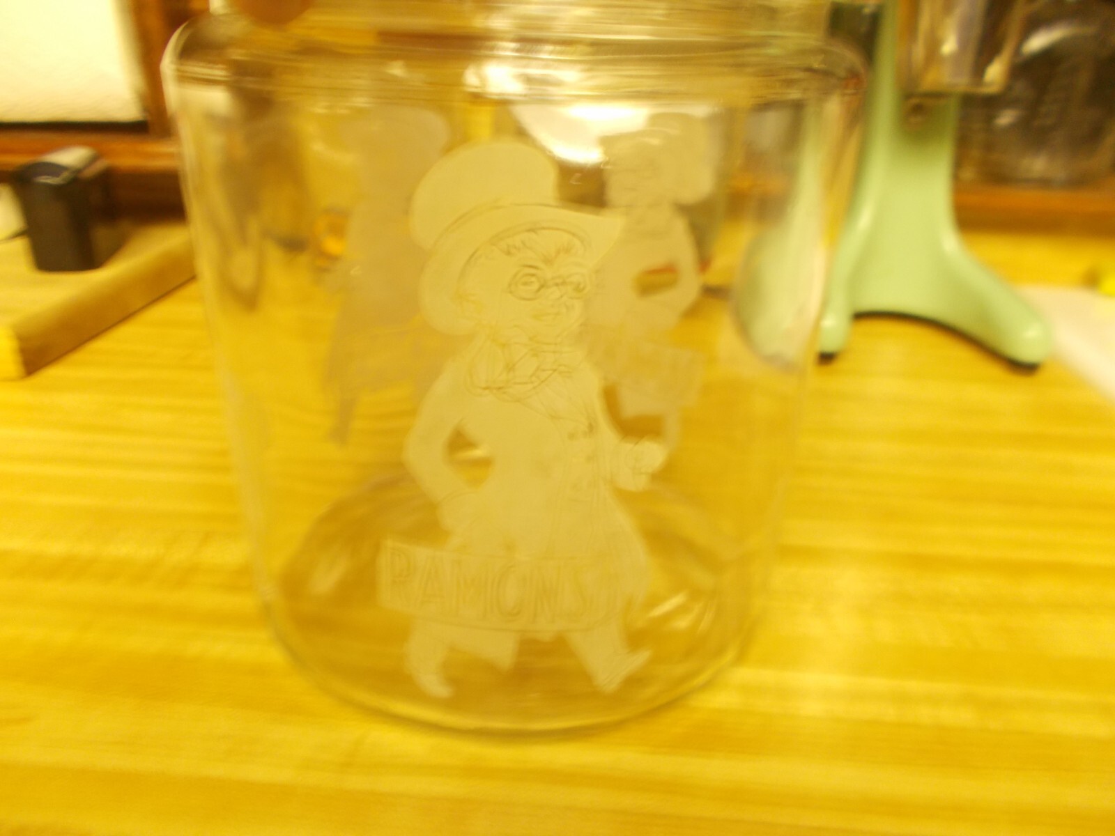VTG Ramon’s The Little Doctor Laxative Pills Counter Store Display Jar W/Lid