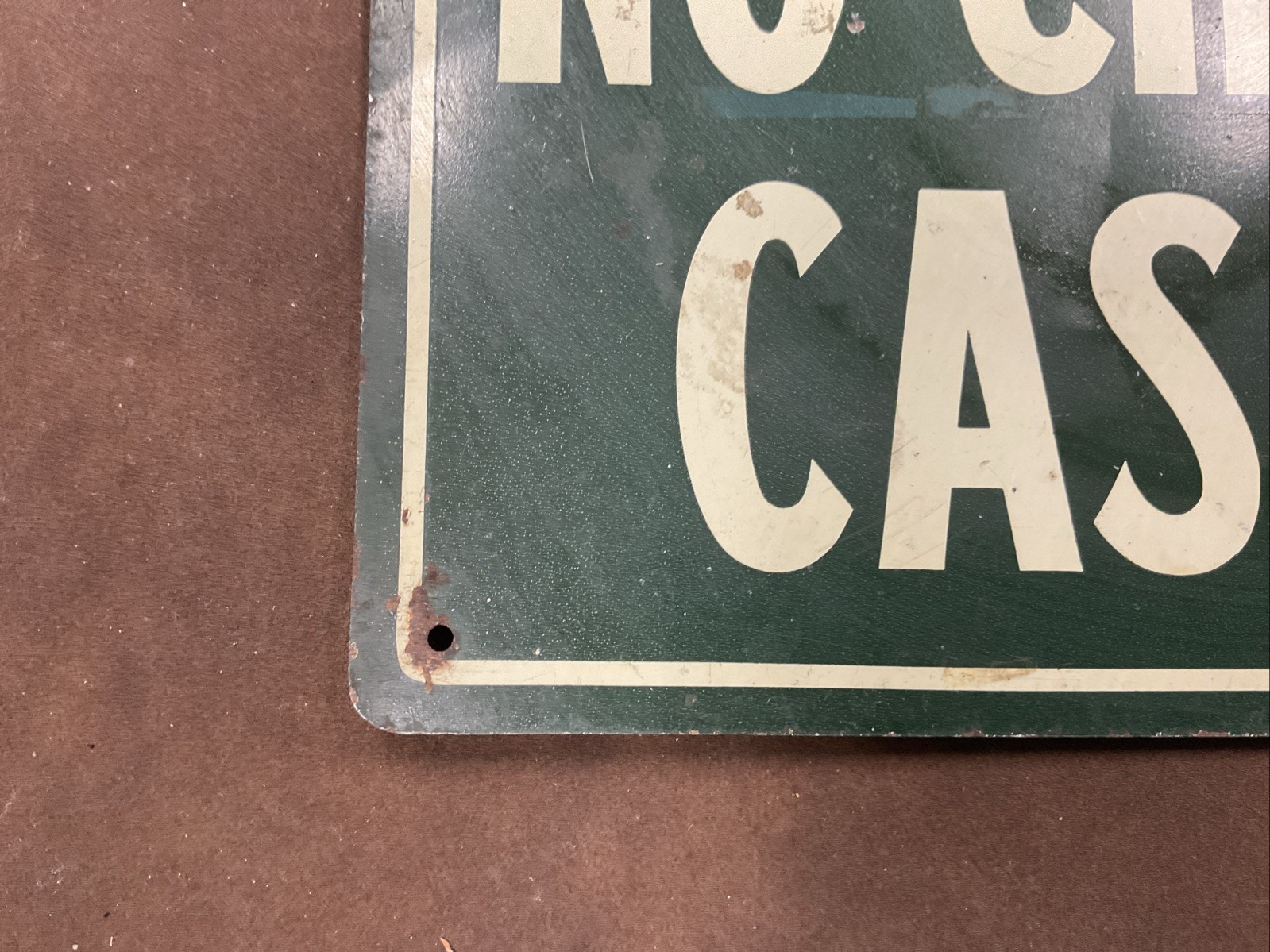 Vintage 1930’s Tin NO CHECKS CASHED Shop Sign Green Metal Tin 9.75” X 6.5” VTG