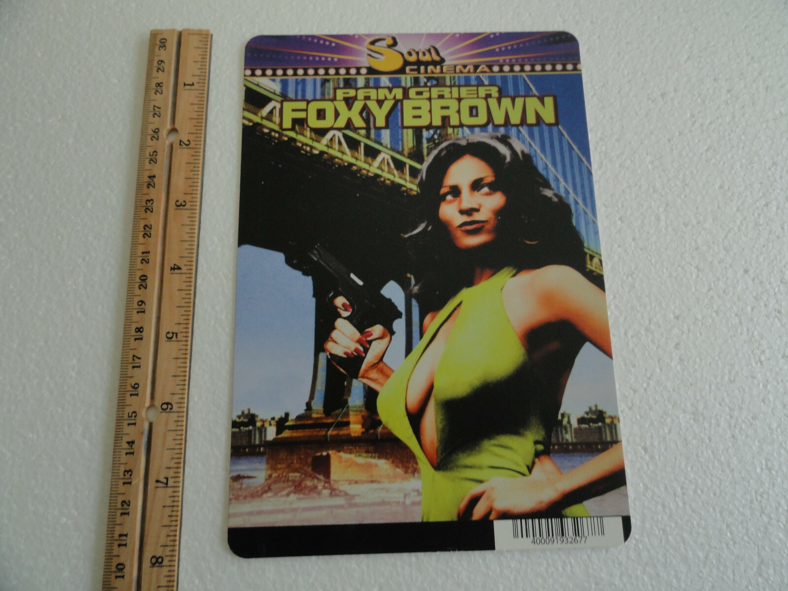 FOXY BROWN – PAM GRIER – BLOCKBUSTER VIDEO BACKER CARD 5.5″X8″ *NO MOVIE