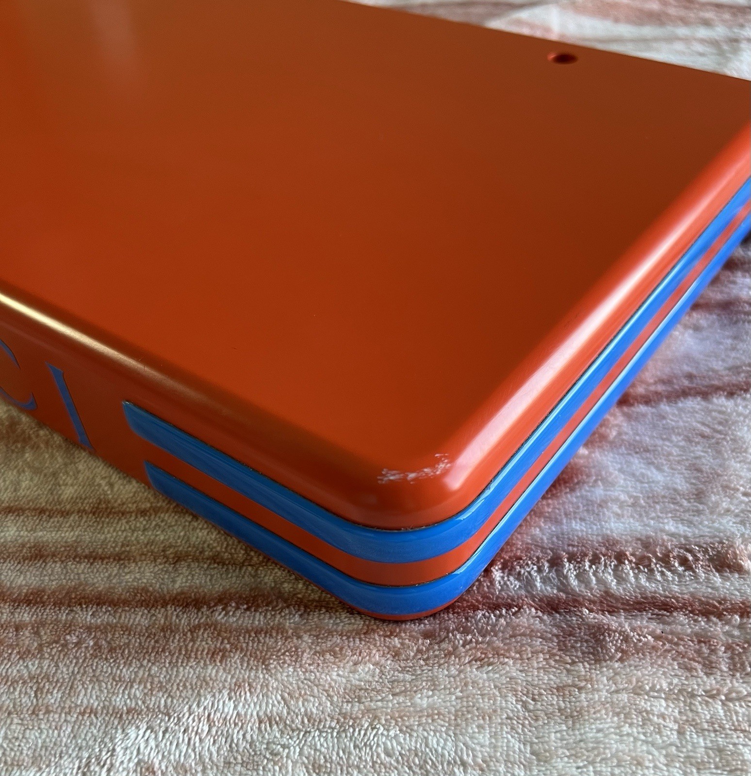 Gucci Logo SS19 MIAMI VICE DISPLAY BOX (MADE IN ITALY)