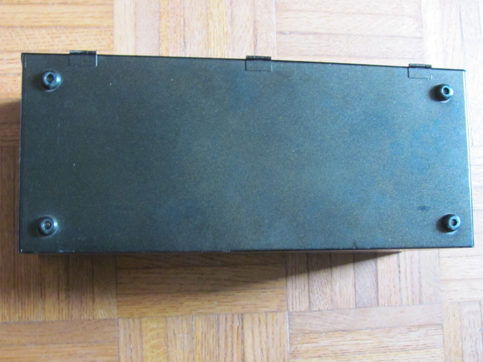 VINTAGE STORE COUNTER METAL CASE LEATHER BY GEMEX WATCH BAND