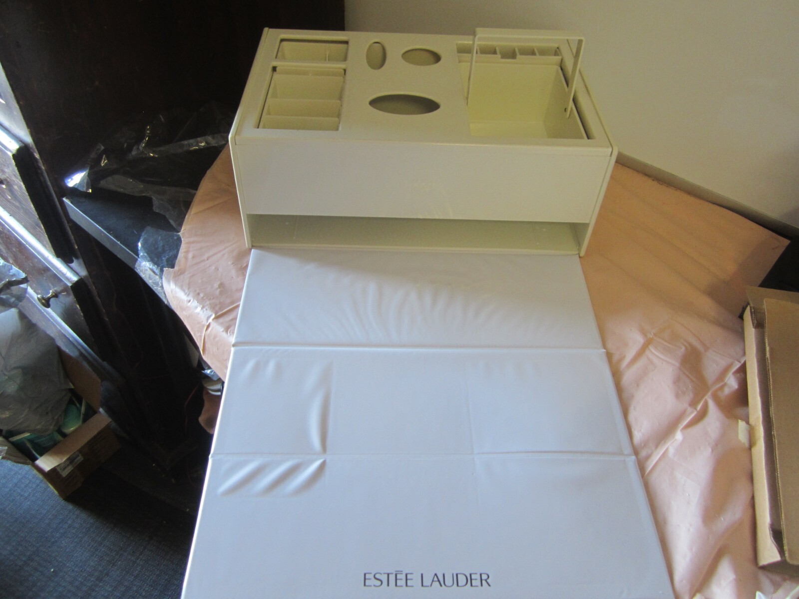 Vintage estee lauder Perfume 4 items store Display. Store Sample display rare!