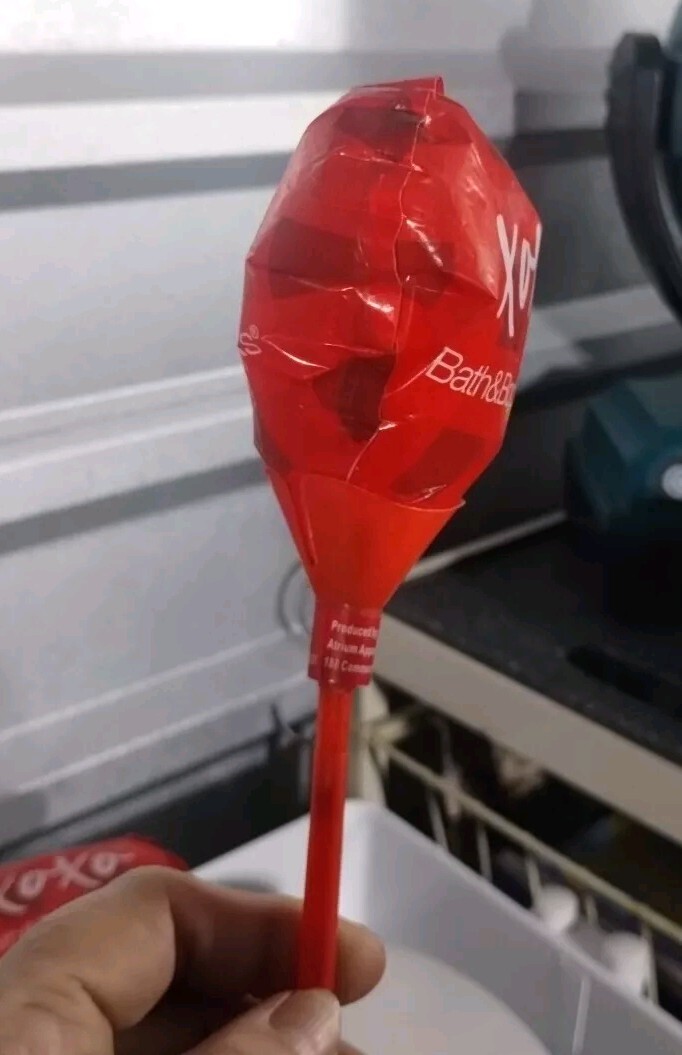 Bath & Body Works Store Display Heart Shaped Promo Balloons – HTF