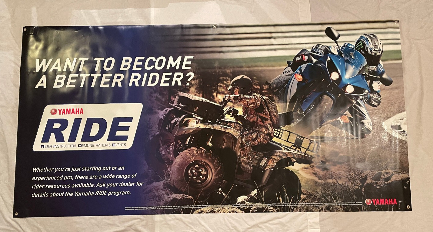 Yamaha Dealer Banner 2011 Approx 95″ x 47.5″ (#10)
