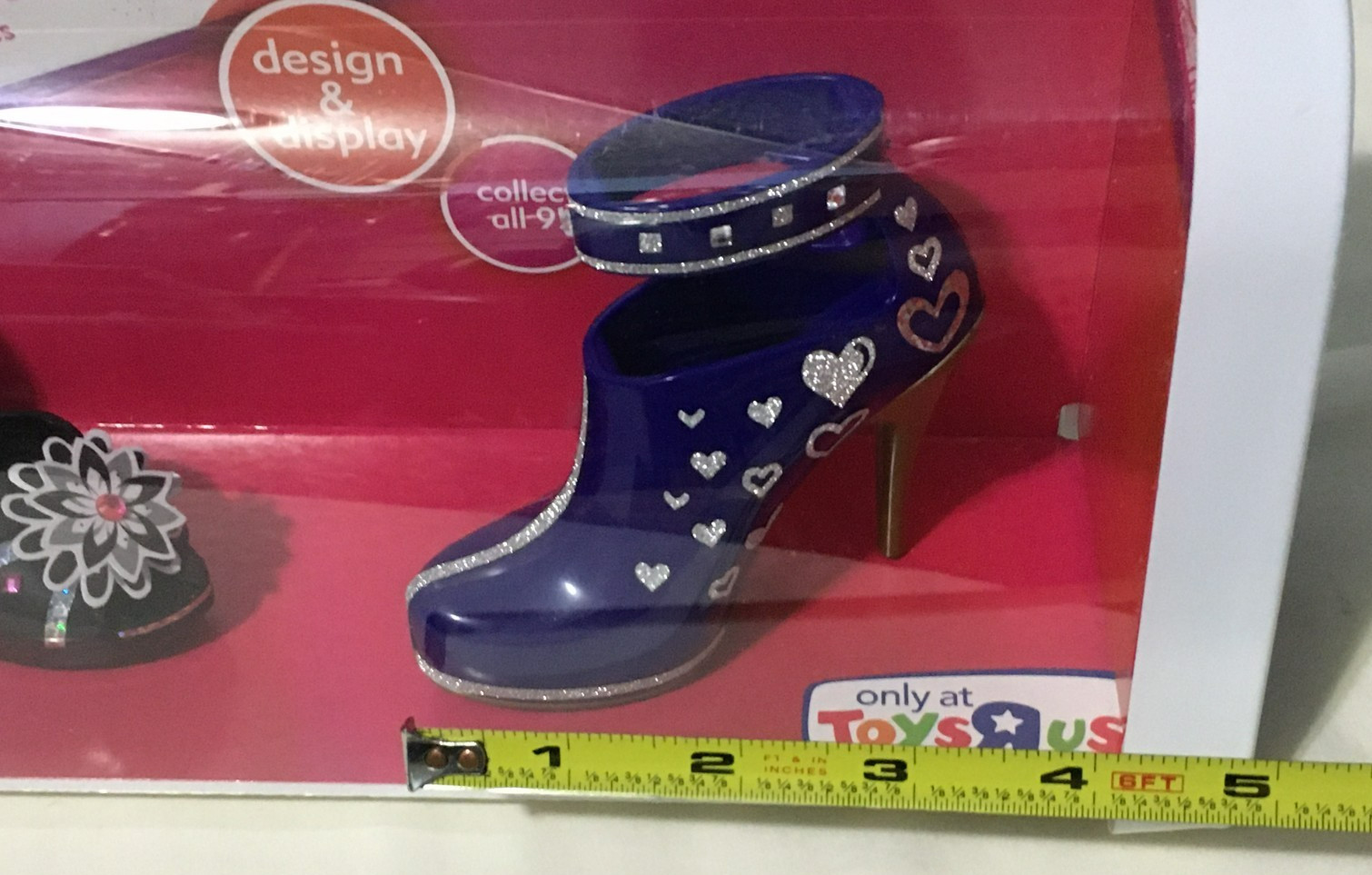 Crayola Shoe Studio Store Display ToysRus