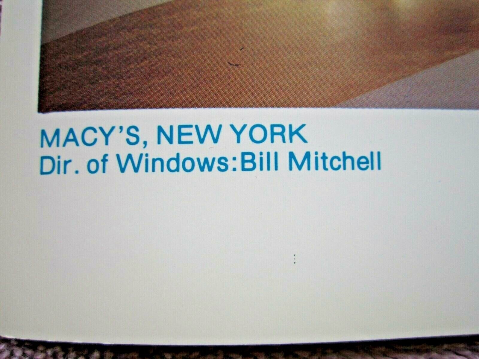 1981 MACY’S NEW YORK STORE WINDOW DISPLAY GOLDEN MESSAGE PHOTOGRAPH PRINT #433
