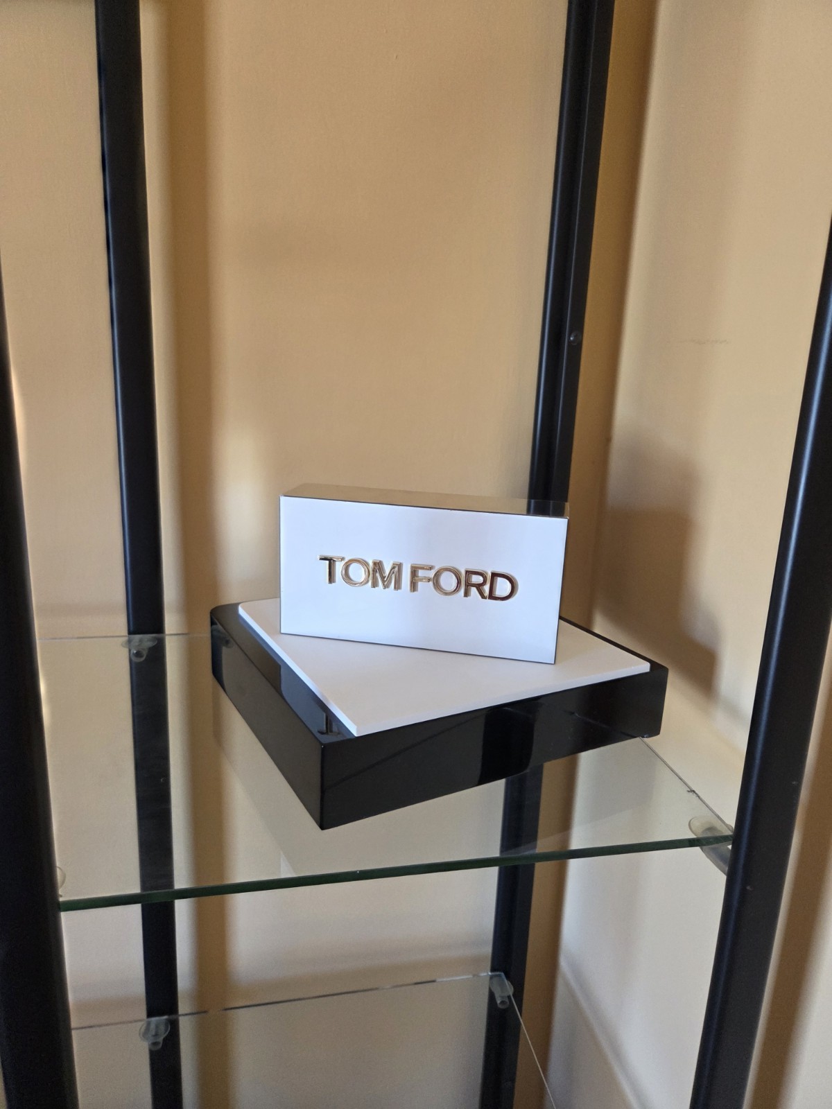 TOM FORD SUNGLASSES EYEGLASSES LOGO DISPLAY, SIGN. PLASTIC MIRROR , WHITE/BROWN