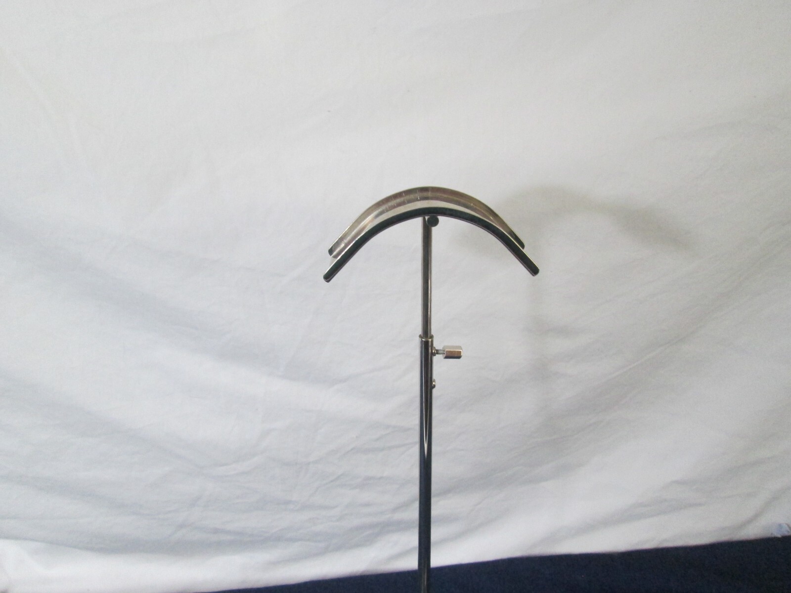 RARE Hobo International Handbag Rack Counter Top Purse Display Stand adjusts