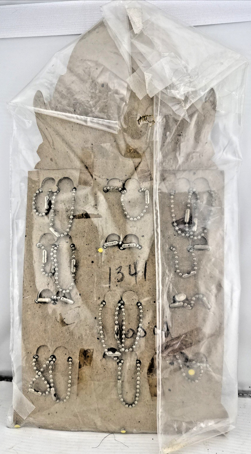 Vtg Lucky Charm Key Chain Plastic White Brown Pistol Guns Original Display of 24