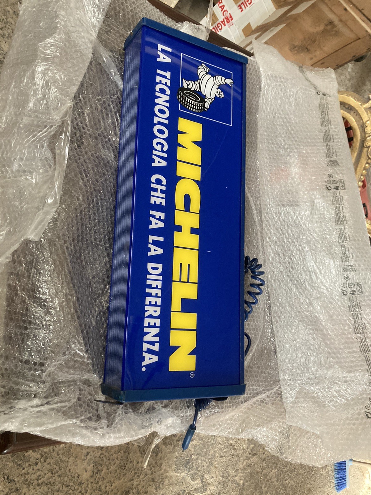 MICHELIN BIBENDUM LIGHT SIGN