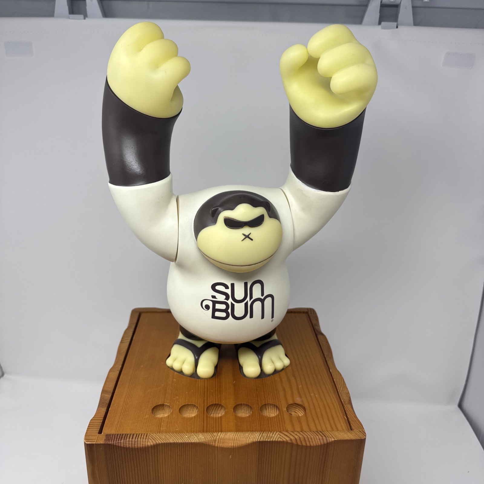 RARE Sun Bum 16″ Large Sonny Figure Wooden Lazy Susan Counter Retail Display Art