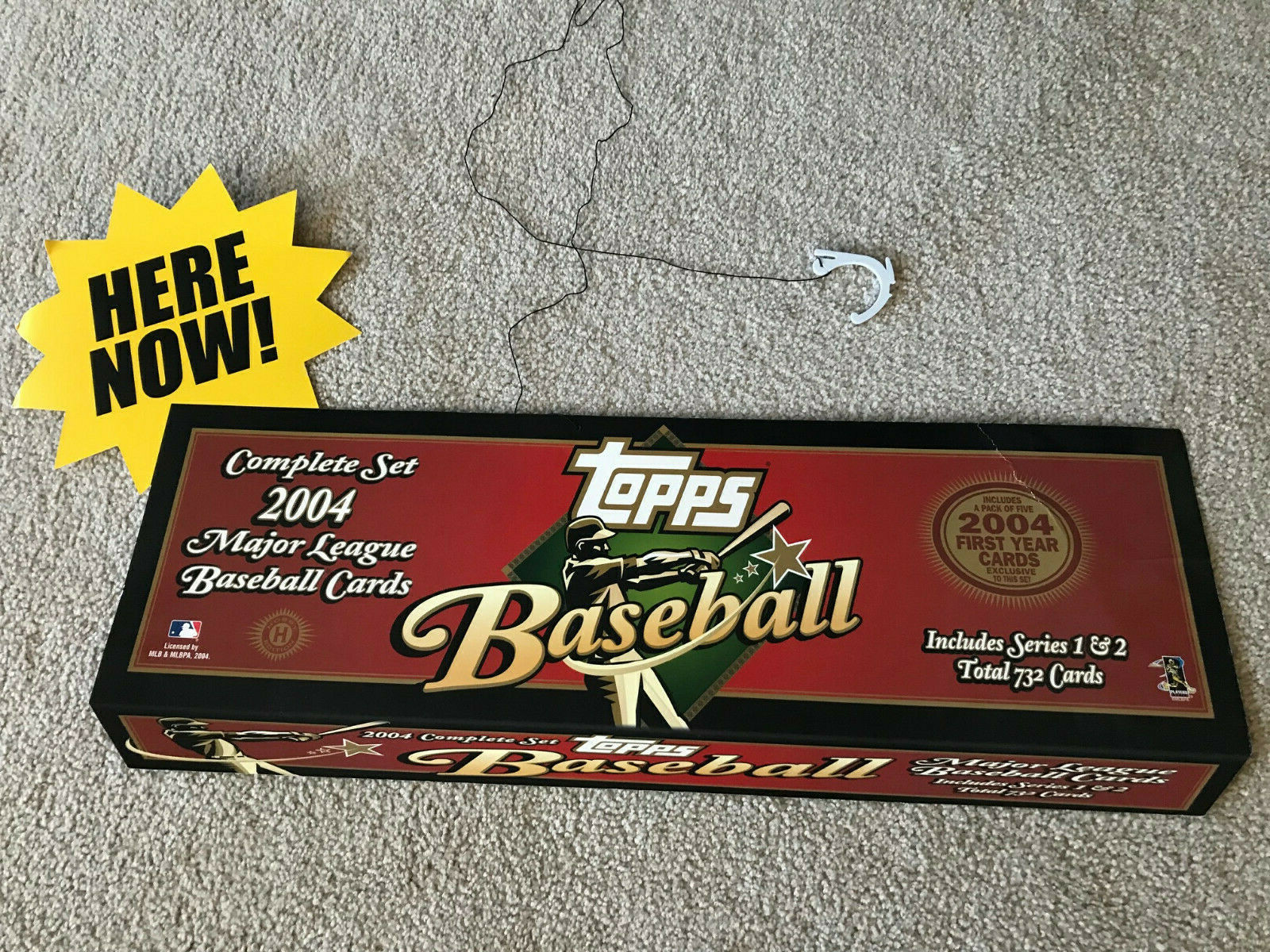 2004 TOPPS BASEBALL CARDBOARD DISPLAY SIGN 12″X27′ READY TO HANG!